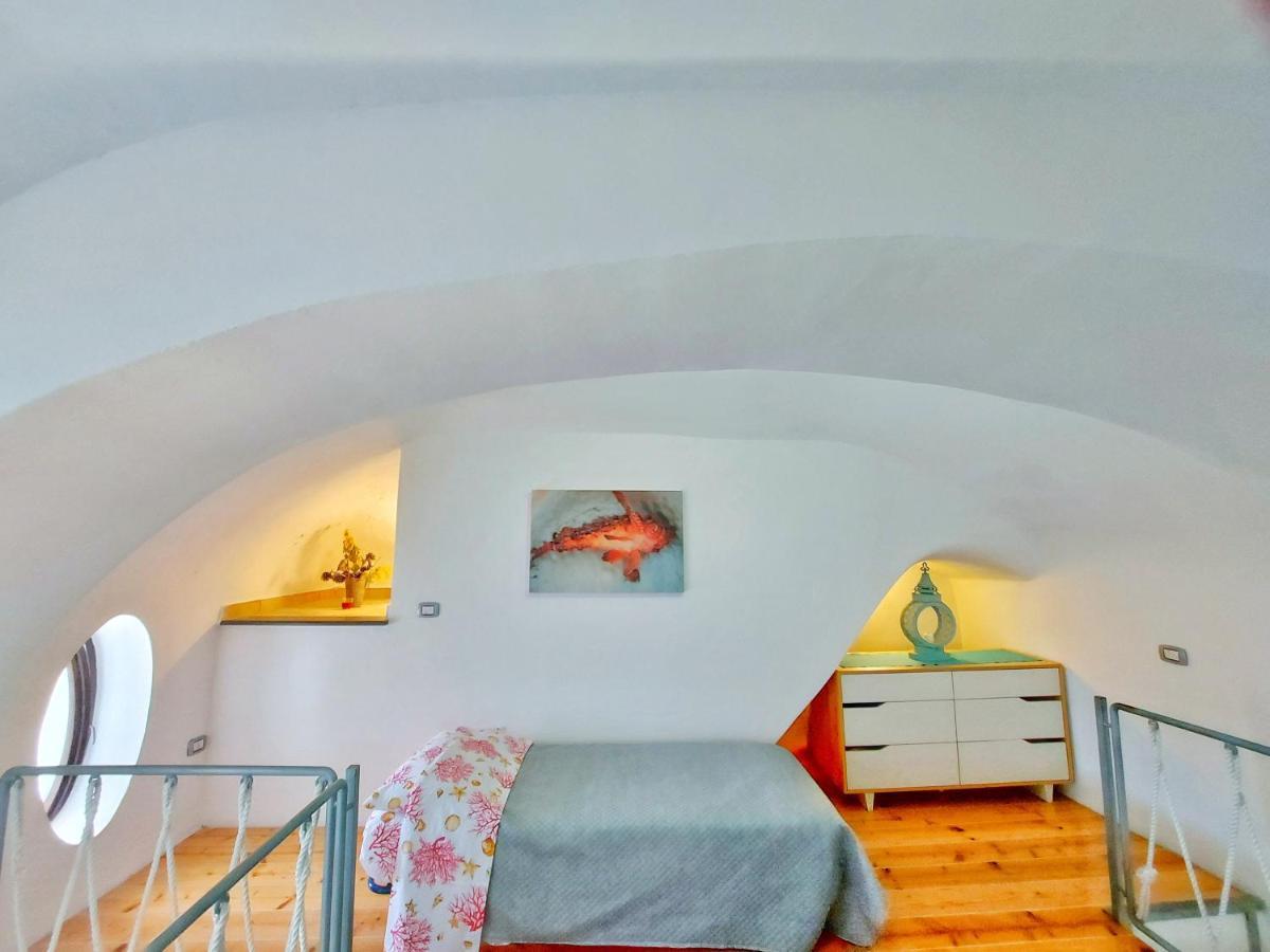 Monolocale Azzurro Procida Exterior foto